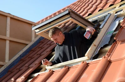 Pose de fenêtres de toit Velux à Cazaugitat